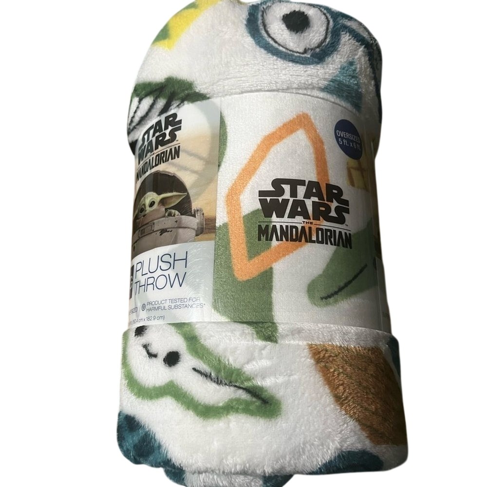 Star Wars Disney "The Mandalorian" The Big One Plush Blanket 5ft by 6ft GIFT NEW
